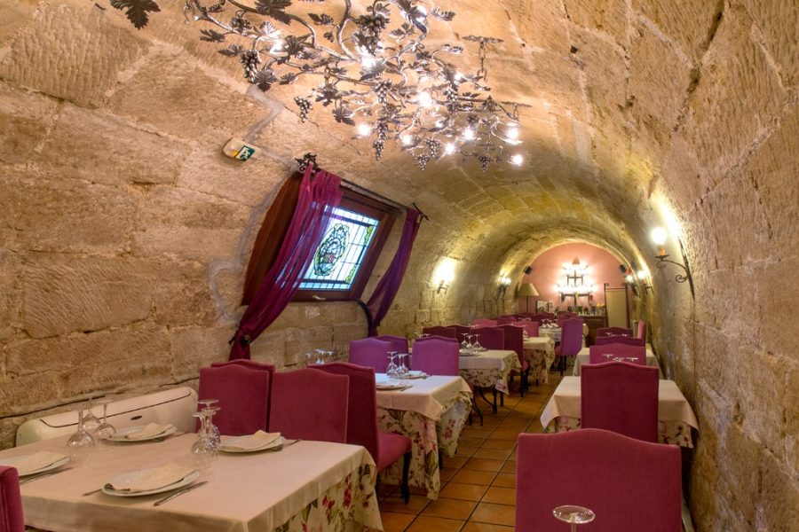 salon-principal-los-calaos-de-briones